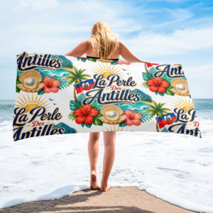 Haiti La Perle Des Antilles Beach Towel